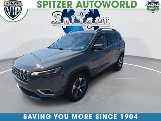 Used 2019  Jeep Limited image 4