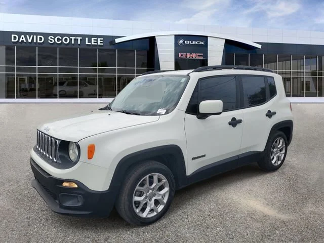 Used 2017 Alpine White Jeep Latitude image 2