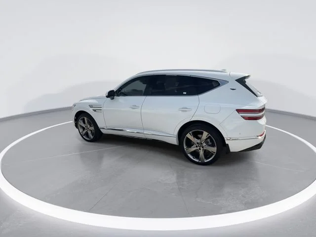 Used 2021 White Genesis 3.5T image 6
