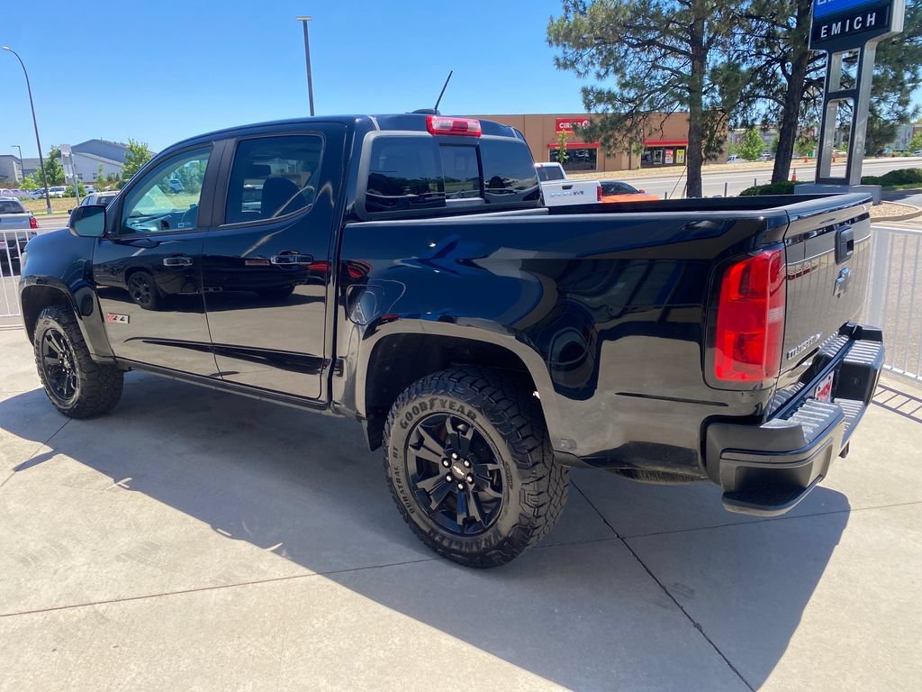Used 2018 BLACK Chevrolet 4WD Z71 image 3