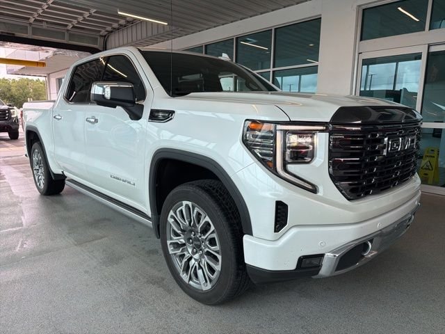 2024 GMC Sierra 4WD Crew Cab Short Box Denali Ultimate's photo