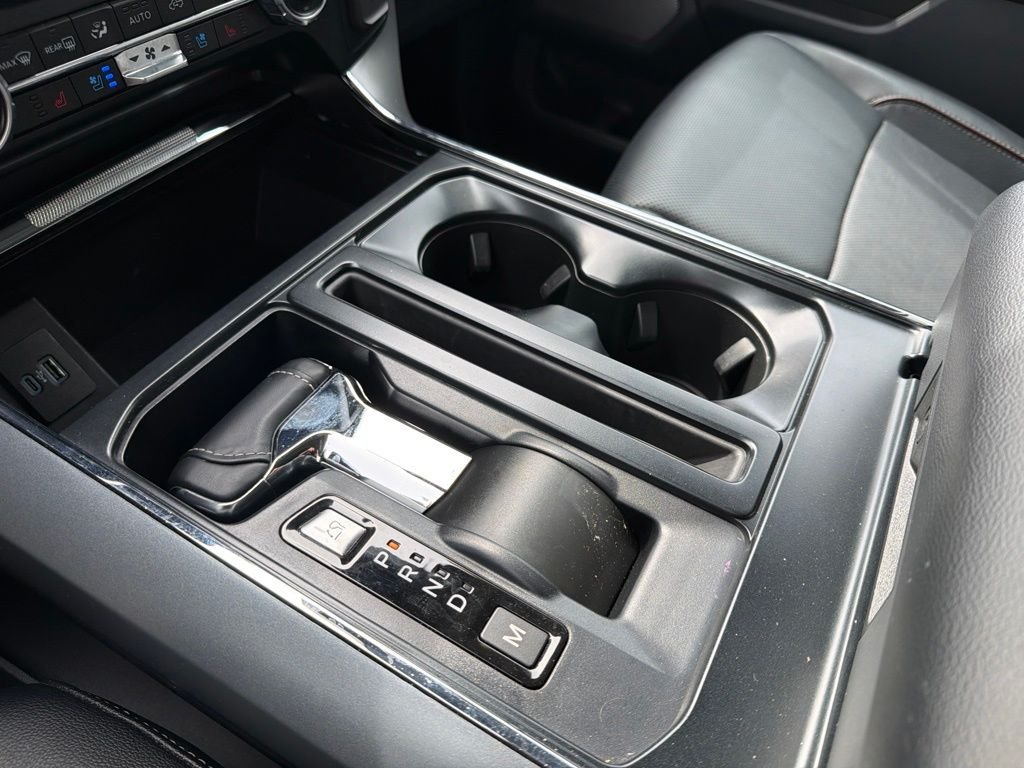 Used 2023 Gray Metallic Ford Lariat image 33