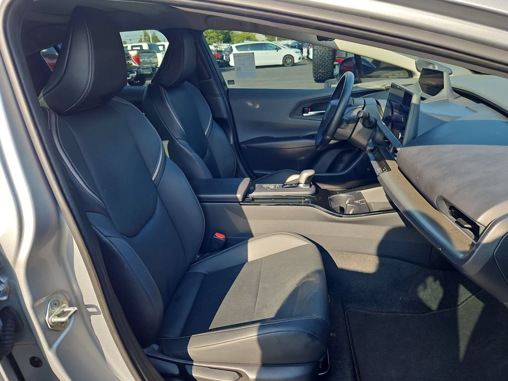 Used 2024 Cutting Edge Toyota Limited image 28