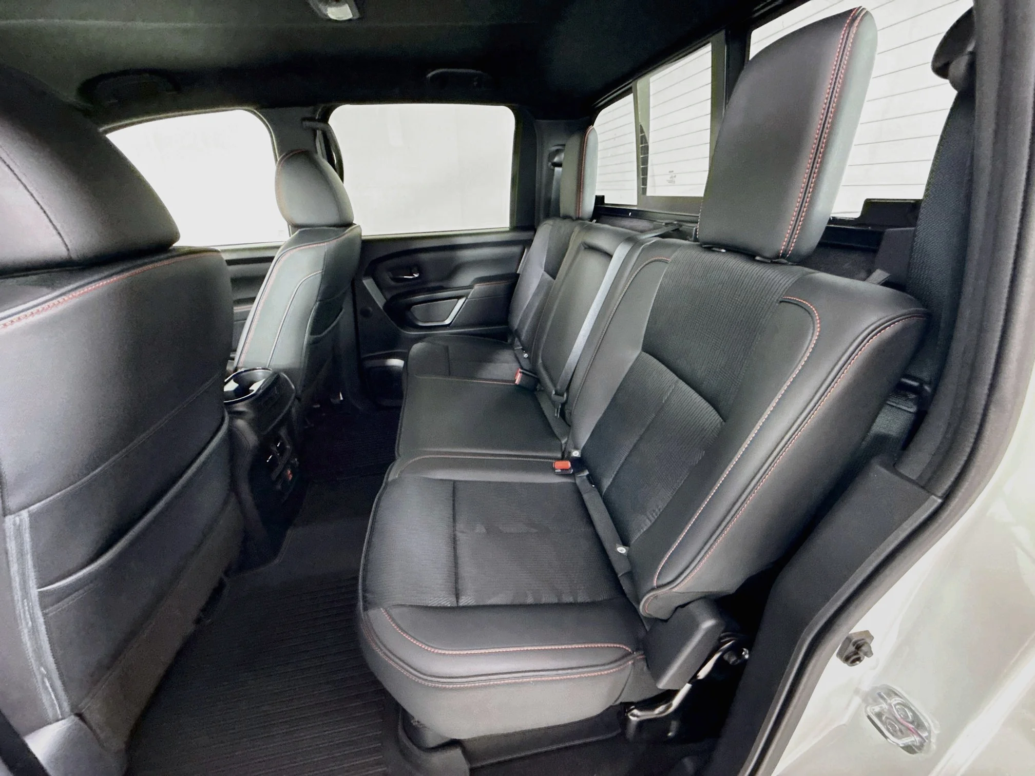 Used 2024 Glacier White Nissan PRO-4X image 24