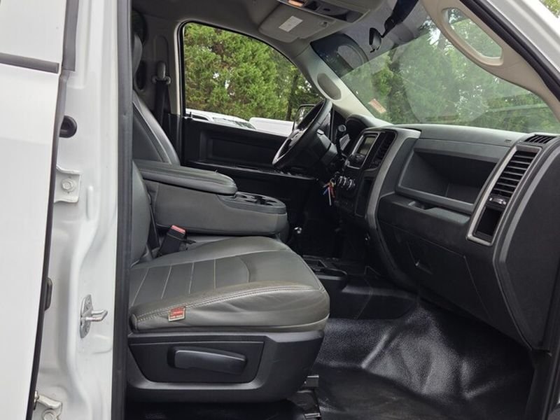 Used 2018 Bright White Clearcoat Ram Tradesman image 17