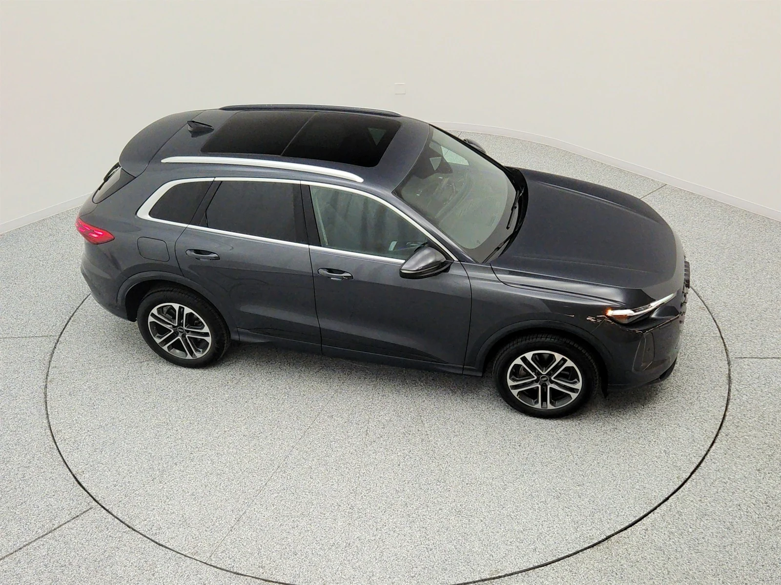 Used 2025 Tambora Gray Metallic Audi Premium Plus 2.0 TFSI quattro image 25