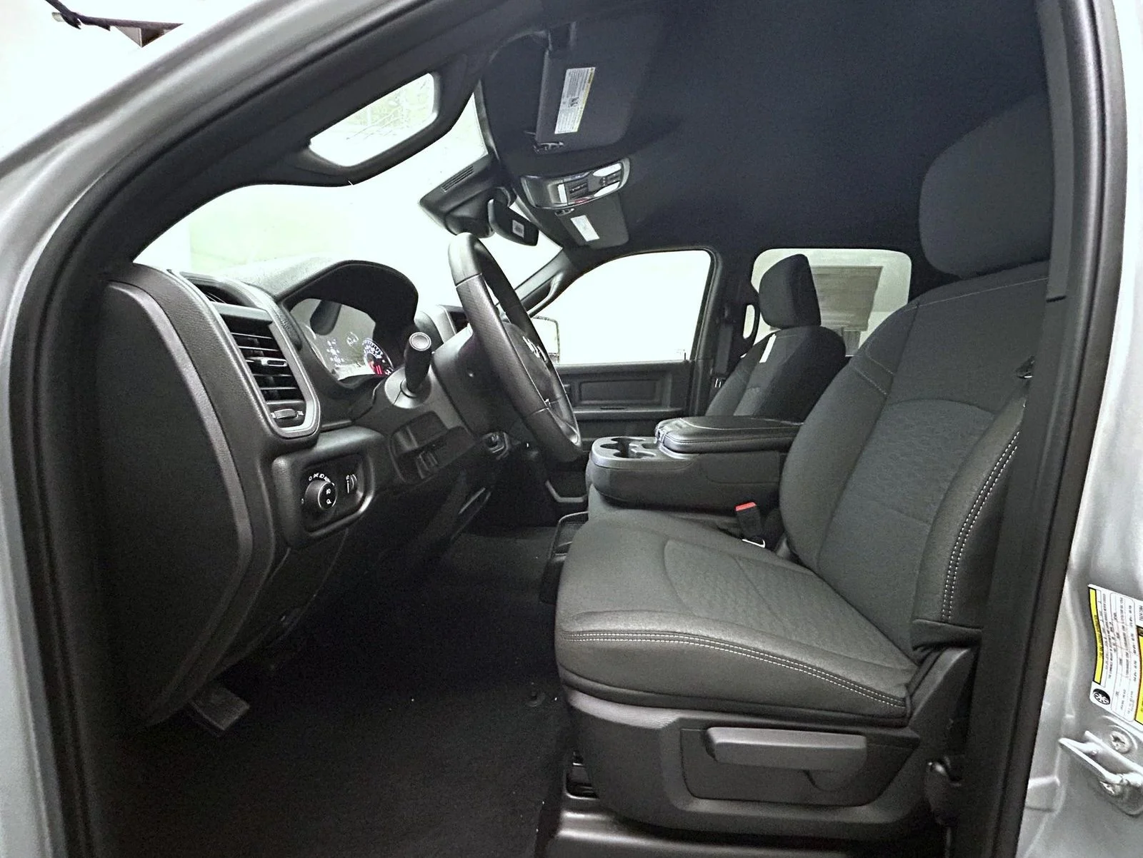 2026 RAM 2500 Tradesman/Black Express - Photo 10