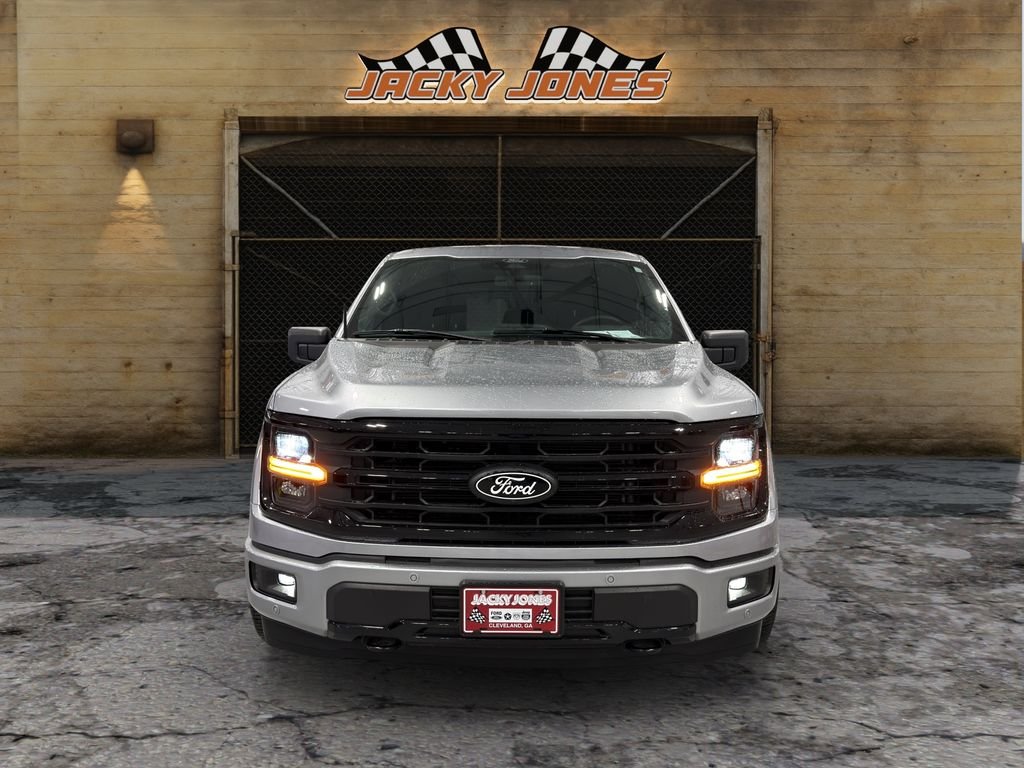 Used 2024 Iconic Silver Metallic Ford XLT image 14