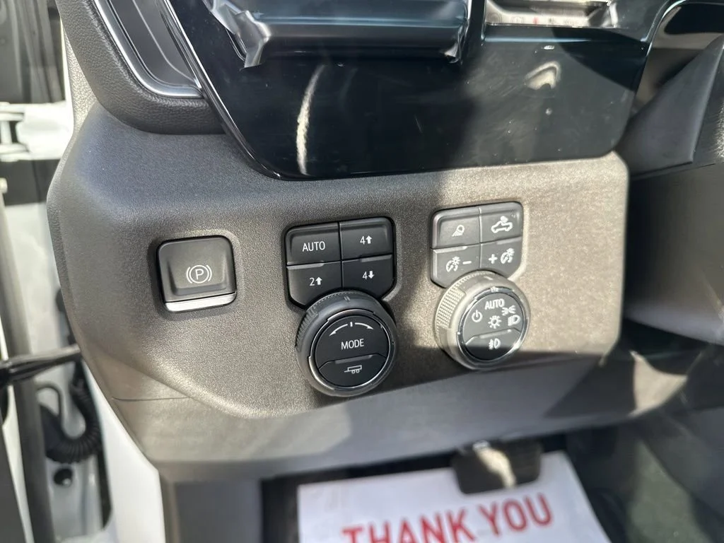 2024 Chevrolet Silverado 1500 LTZ - Photo 11