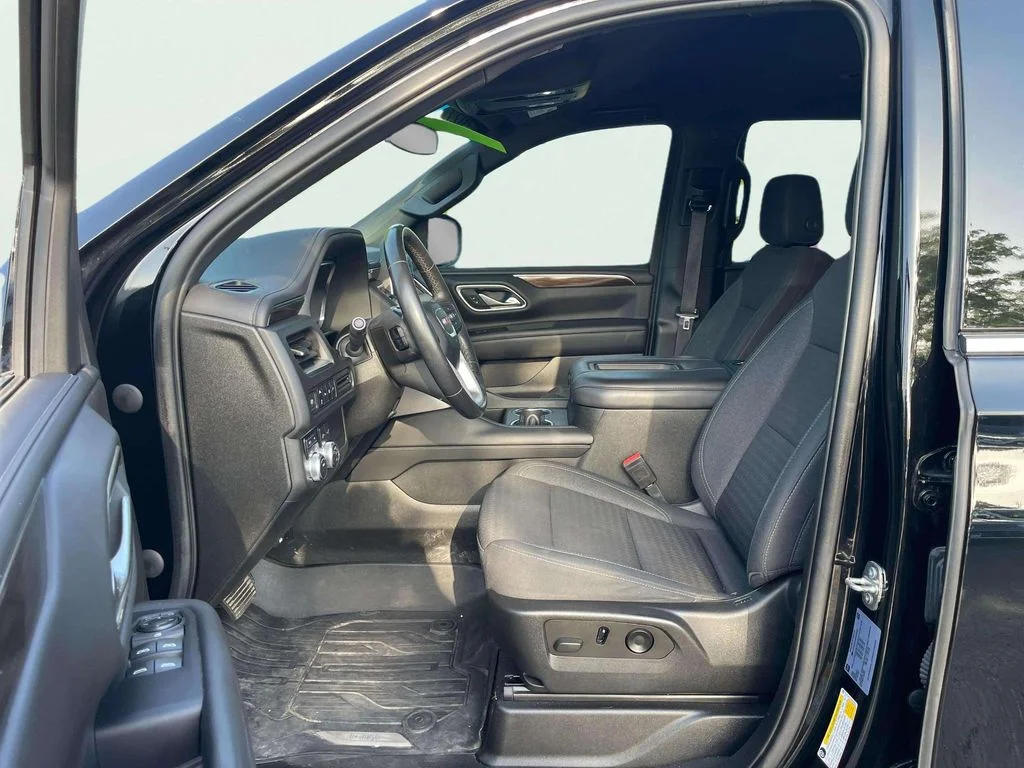 Used 2022 Onyx Black GMC SLE image 23