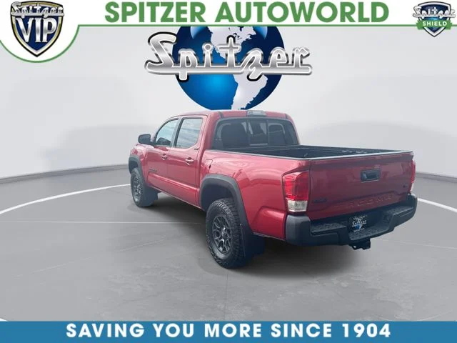 Used 2017 Red Toyota SR5 image 7