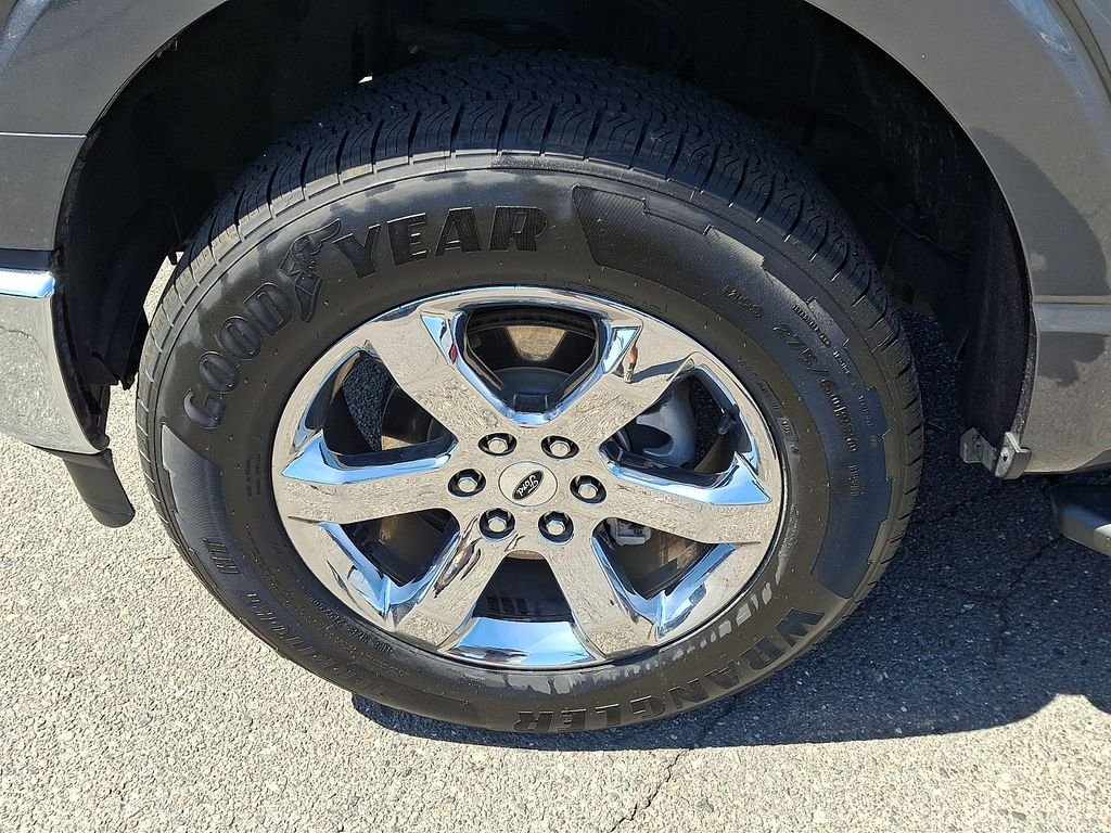 Used 2023 Gray Ford XLT image 8