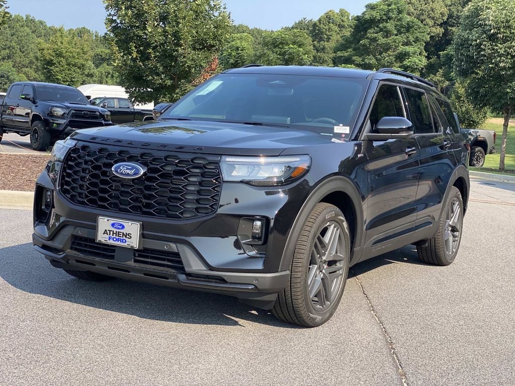 New 2026 Agate Black Metallic Ford ST-Line image 6