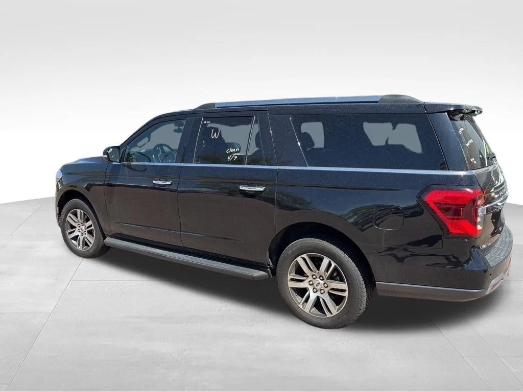 Used 2024 Agate Black Ford Limited image 9