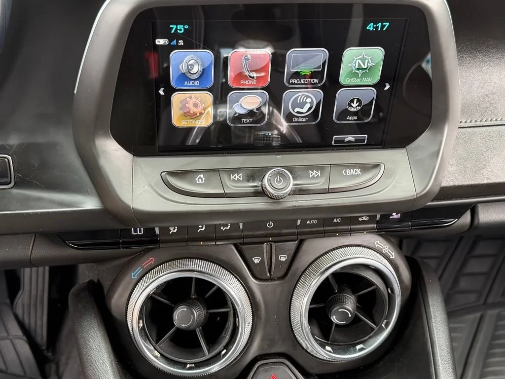 Used 2018 BLACK Chevrolet 1SS image 20