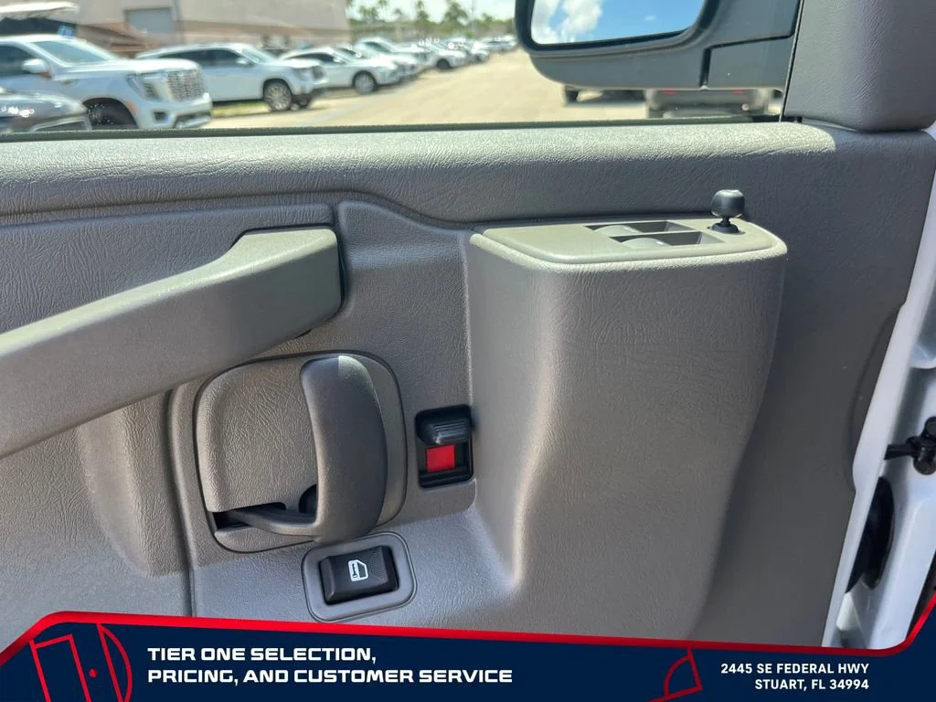 2026 GMC Savana Cargo Work Van - Photo 17