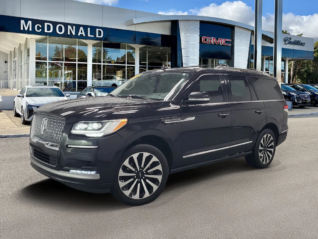 2022 Lincoln Navigator
