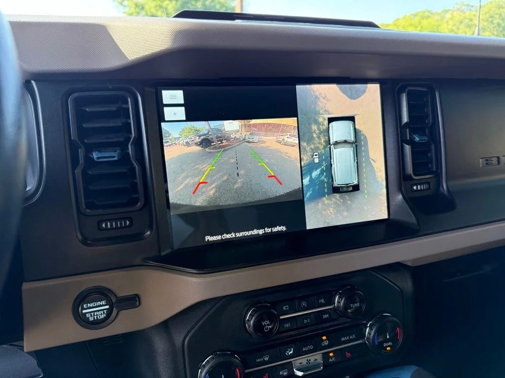 Used 2022  Ford Wildtrak image 19