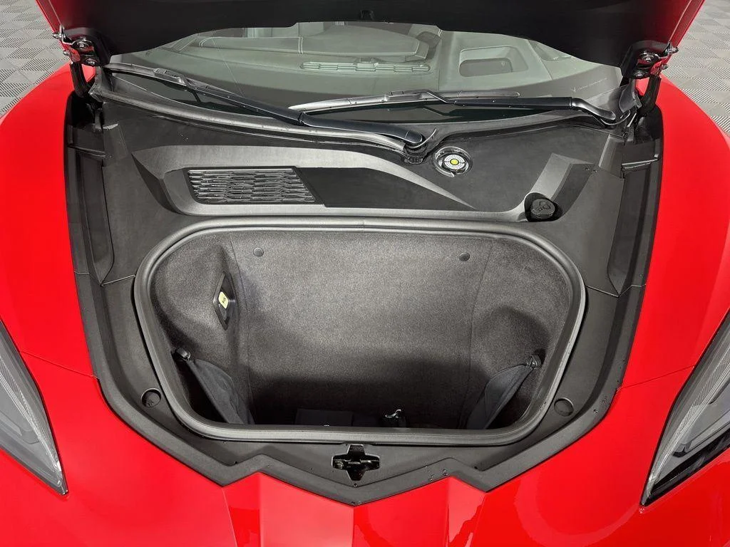 Used 2021 TORCH RED Chevrolet 2LT image 5