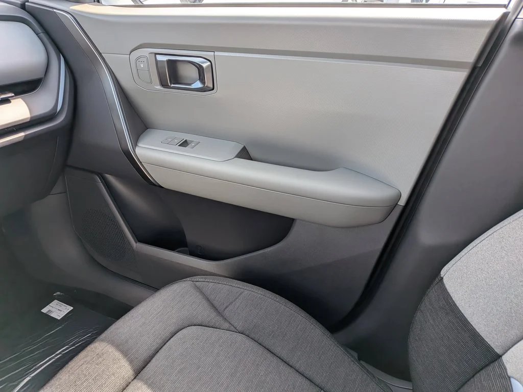 New 2027 Snow White Pearl Kia S image 39