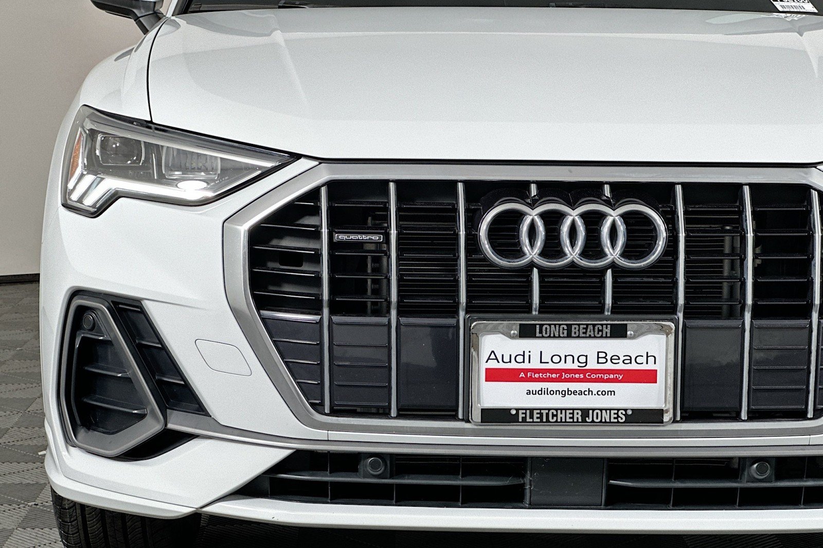Used 2023 Glacier White Metallic Audi S line Premium image 15