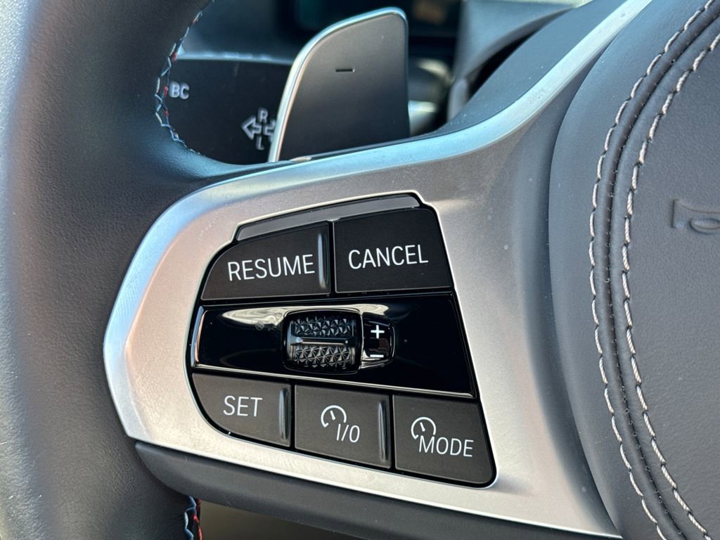 2025 BMW X7 M60i - Photo 21