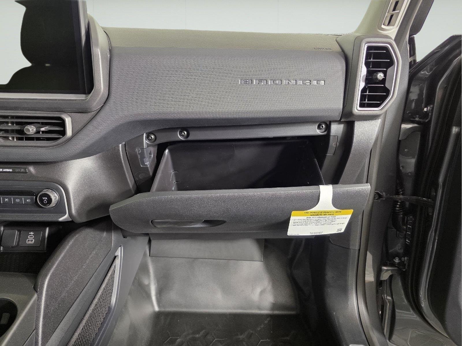 Used 2026 Carbonized Gray Metallic Ford Badlands image 28