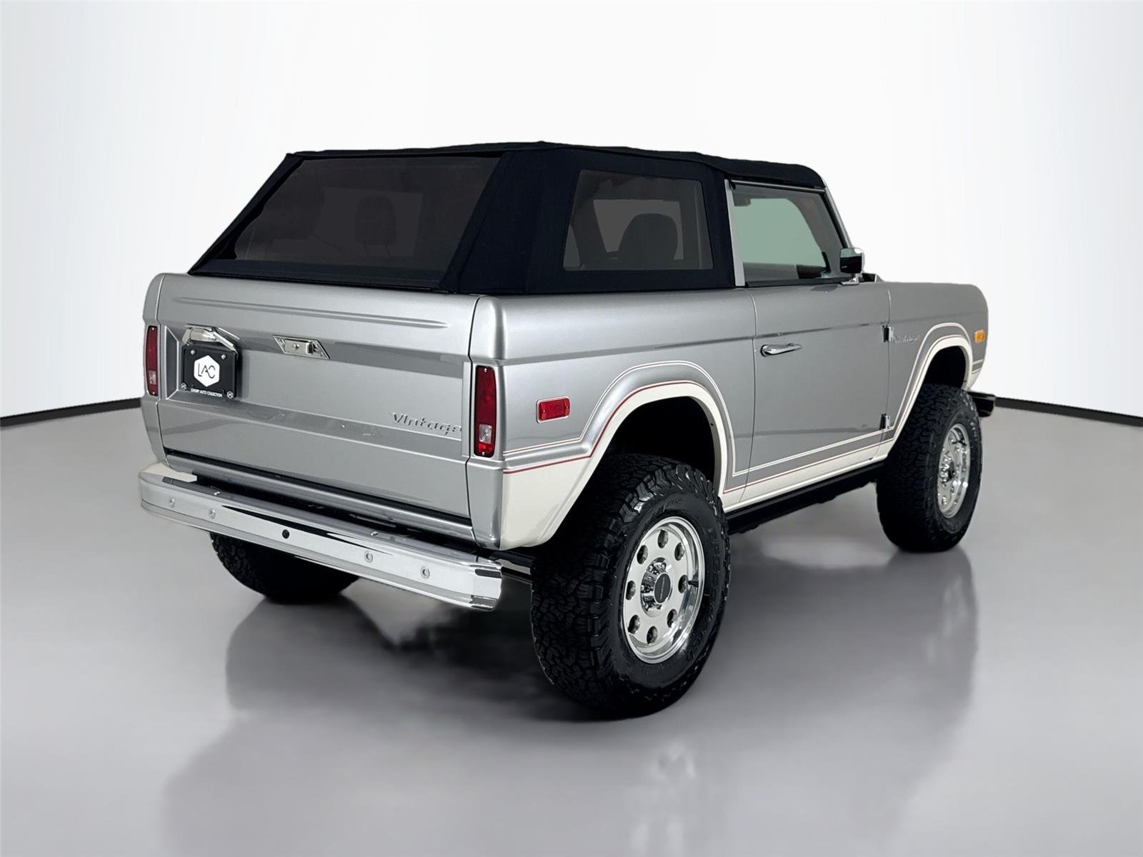 Used 2025 GT Silver Vintage Modern Twin-Turbo w/ Full Bespoke Interior image 62