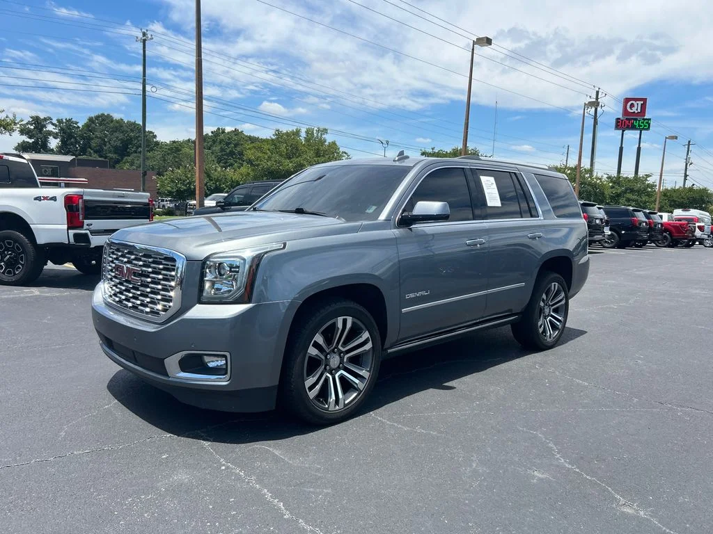 Used 2019 Gray GMC Denali image 3