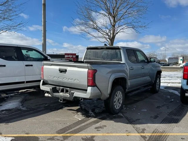 2026 Toyota Tacoma SR5 - Photo 6