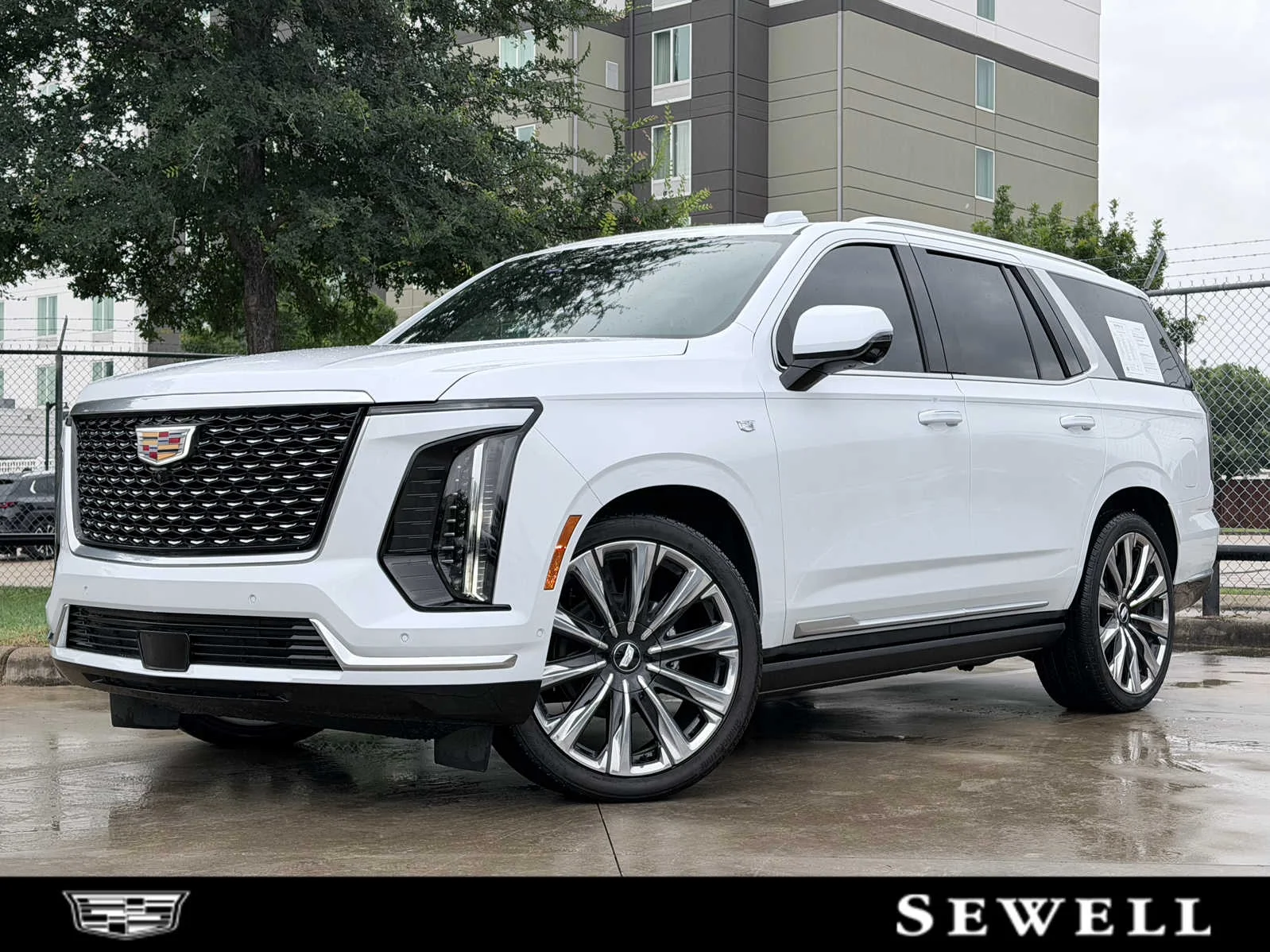 2026 Cadillac Escalade Luxury 4WD's photo