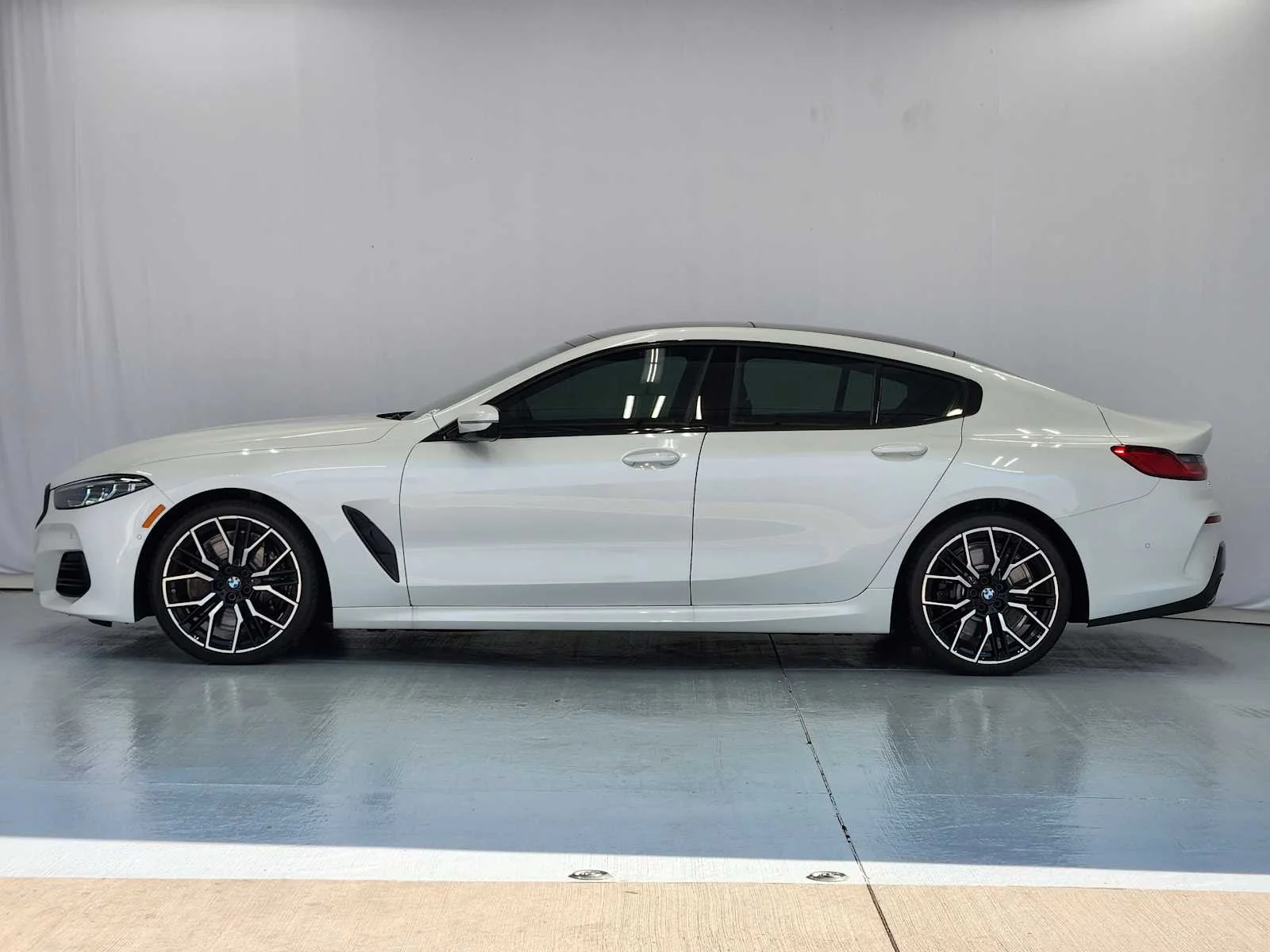 New 2026 Mineral White Metallic BMW 840i image 2