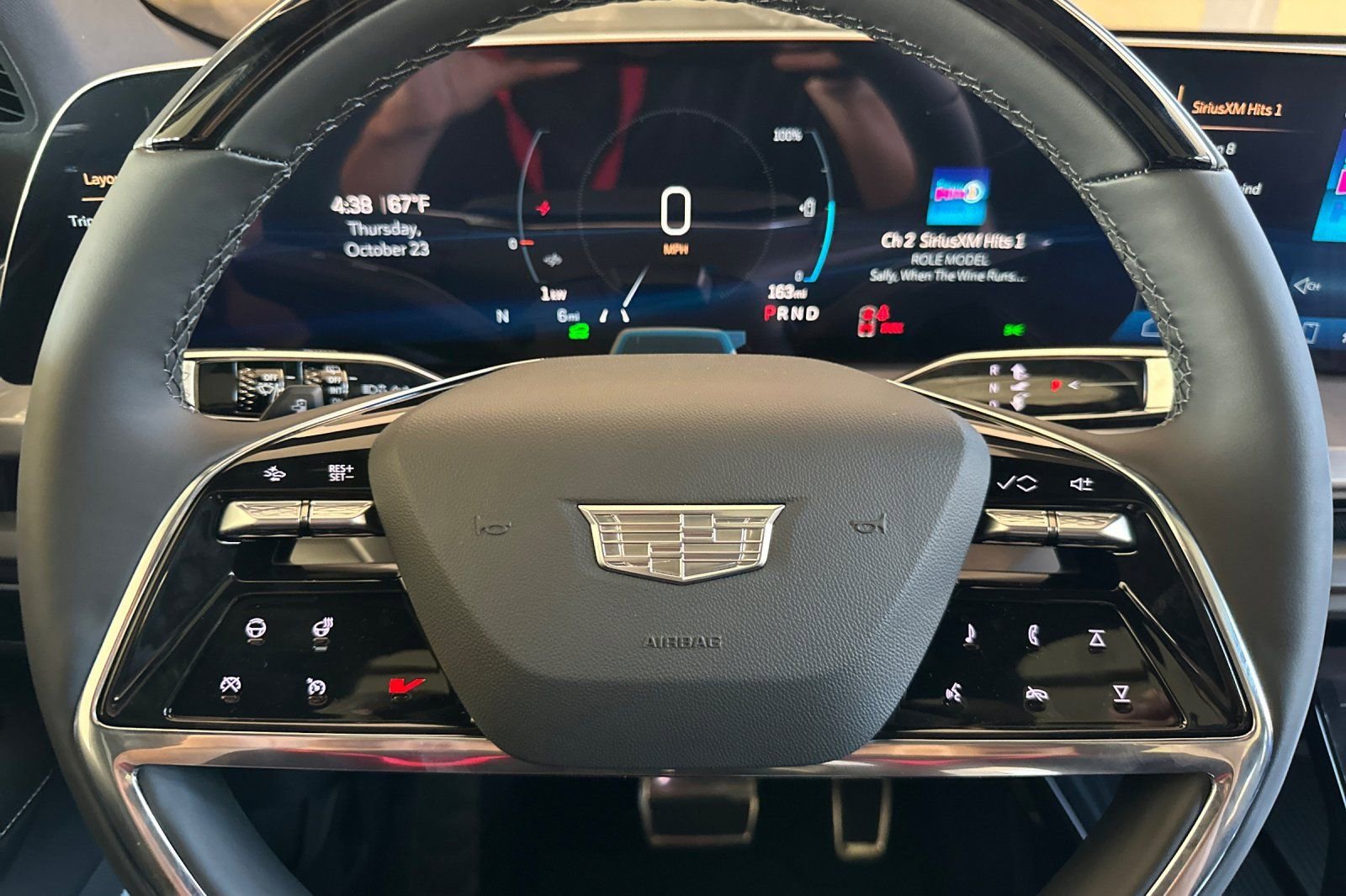 2026 Cadillac VISTIQ Sport - Photo 24