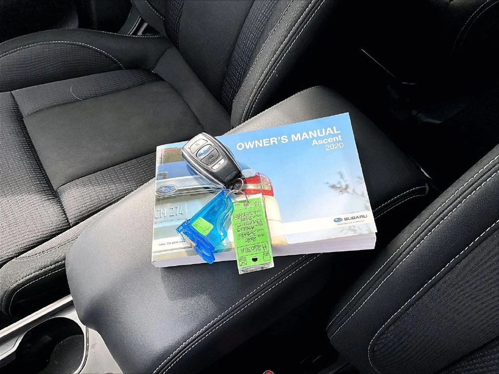 Used 2020 Blue Subaru Premium image 39