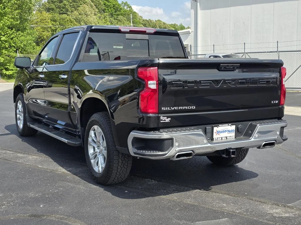 Used 2023 Black Chevrolet LTZ image 5