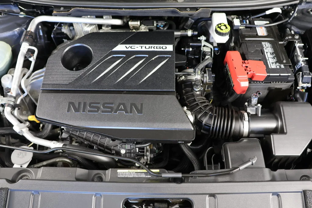 Used 2023 Super Black Nissan SL image 24