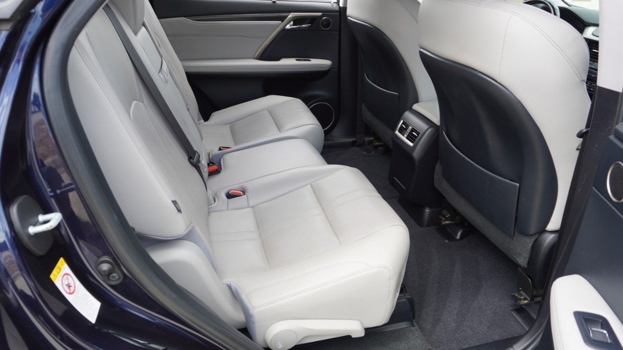 Used 2019 Blue Lexus RX 350L Luxury image 34