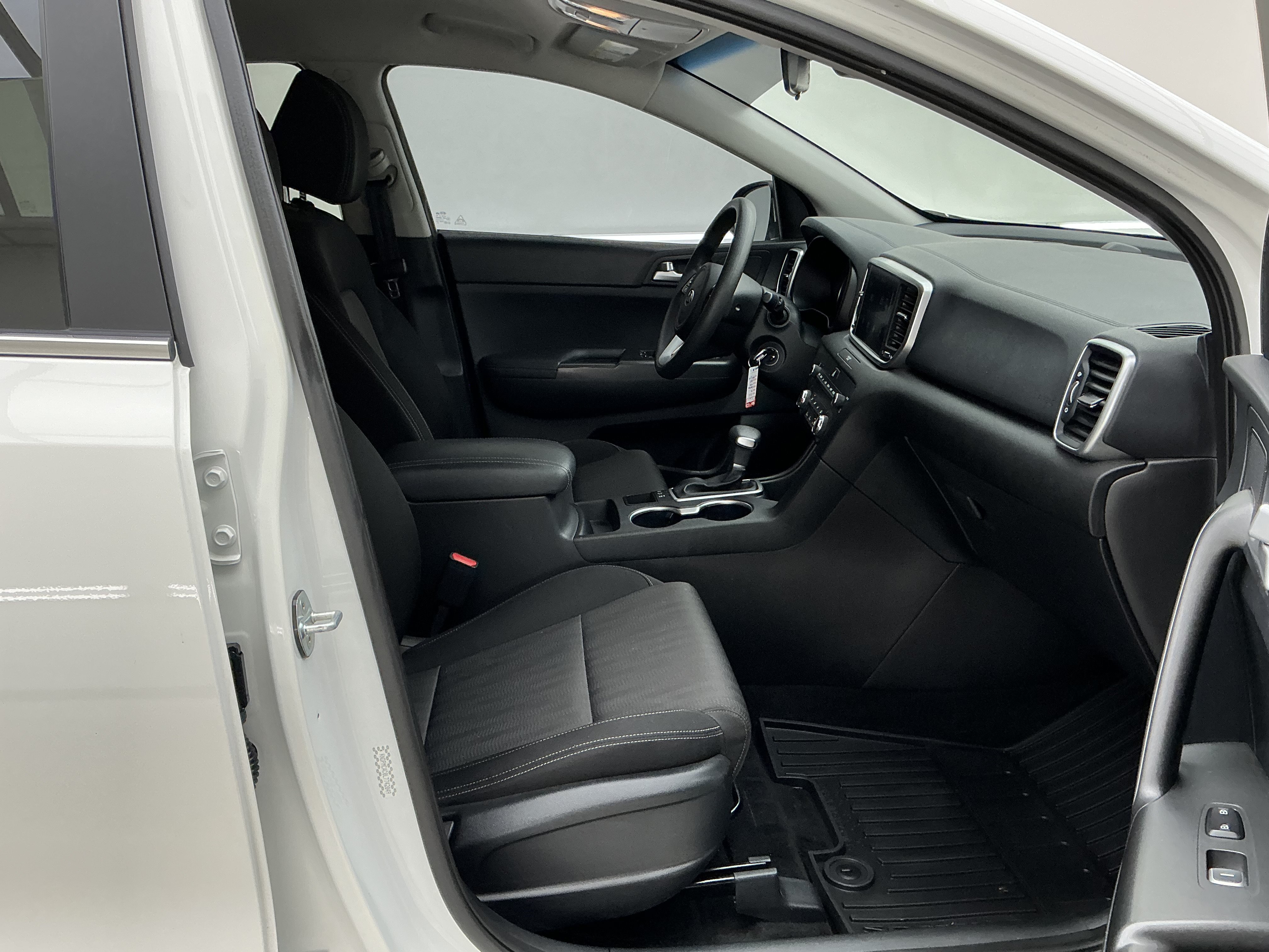 2020 Kia Sportage LX - Photo 20