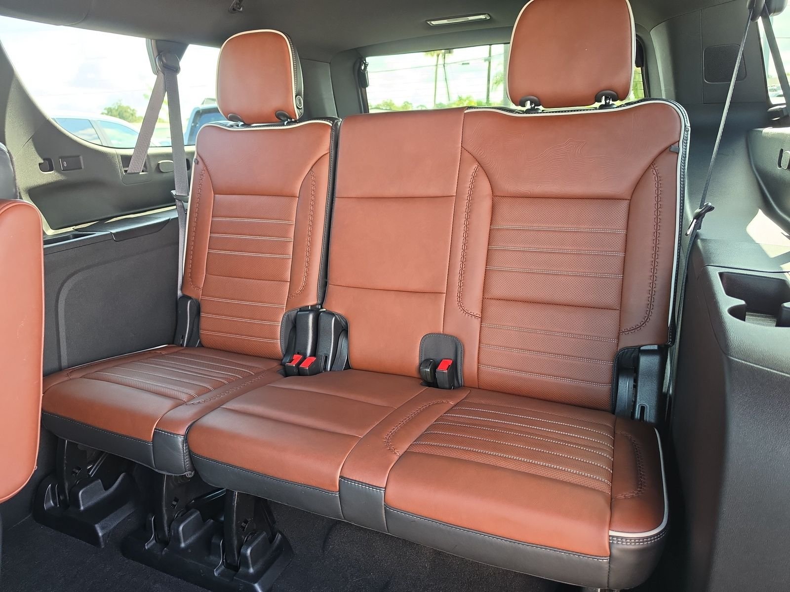 2023 GMC Yukon XL Denali Ultimate - Photo 14