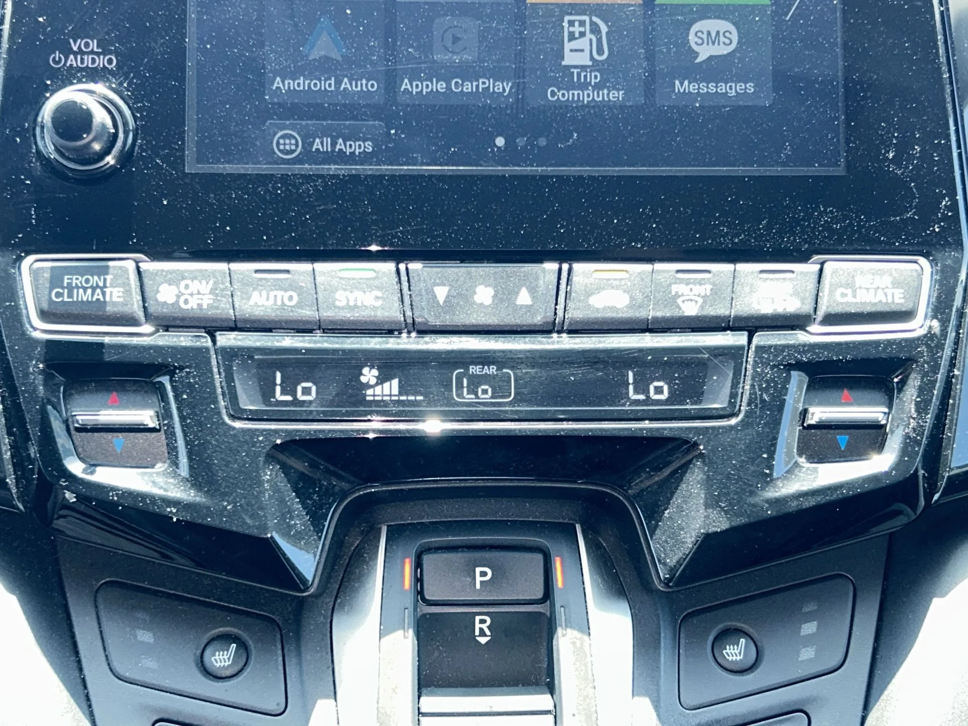 2024 Honda Odyssey EX-L - Photo 17