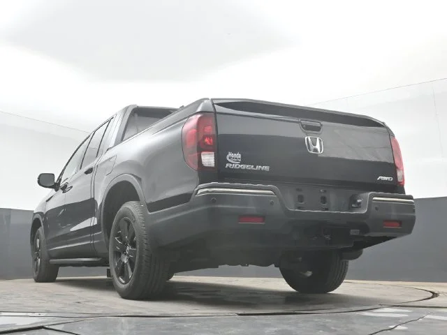 2020 Honda Ridgeline Black Edition - Photo 32