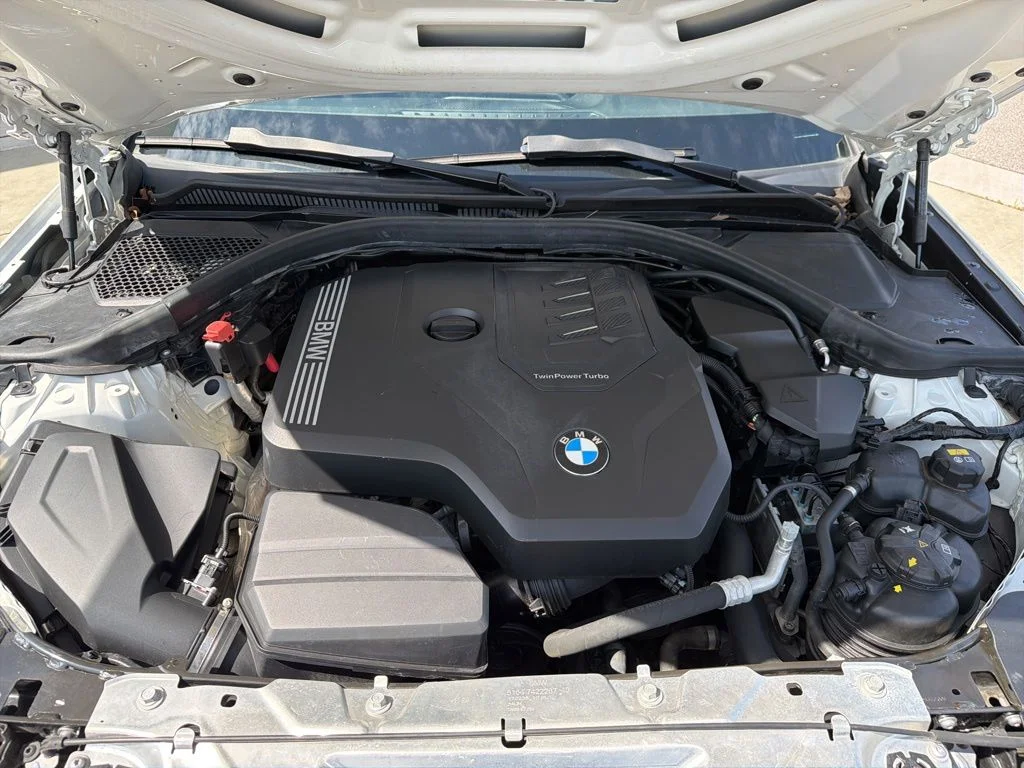 Used 2020 Alpine White BMW 330i image 13