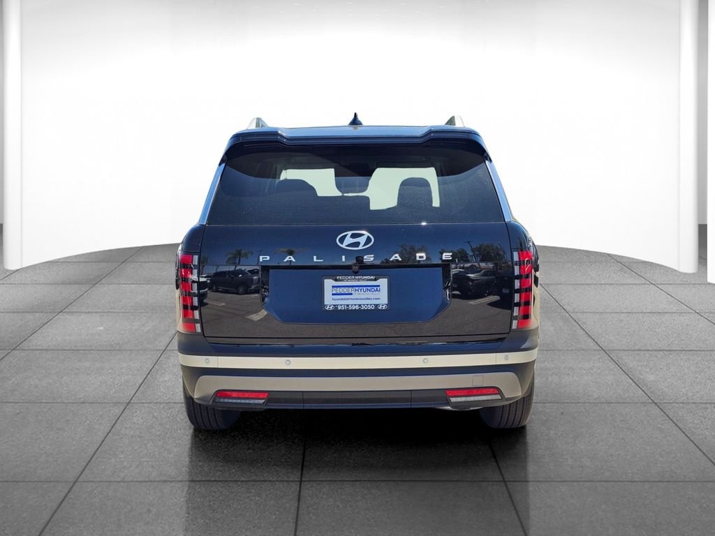 New 2026 Black Hyundai SEL Premium image 5