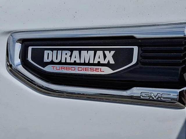 New 2026 Glacier White Tricoat GMC Denali image 28