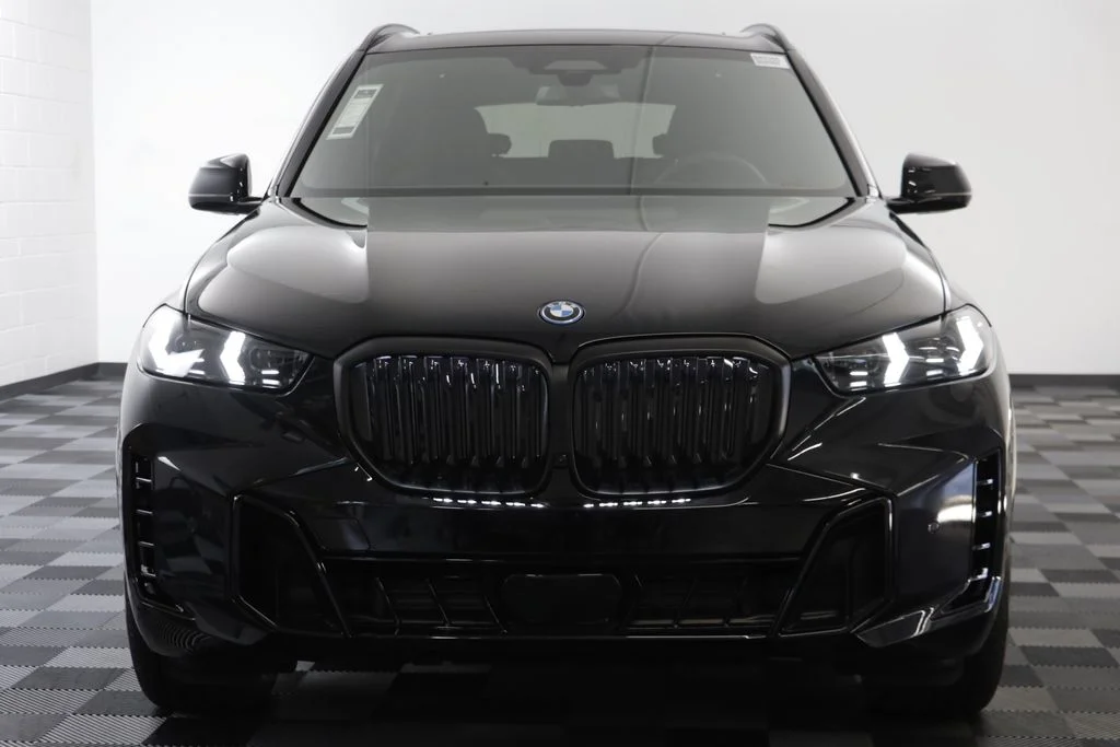 New 2026 Black BMW xDrive50e image 23