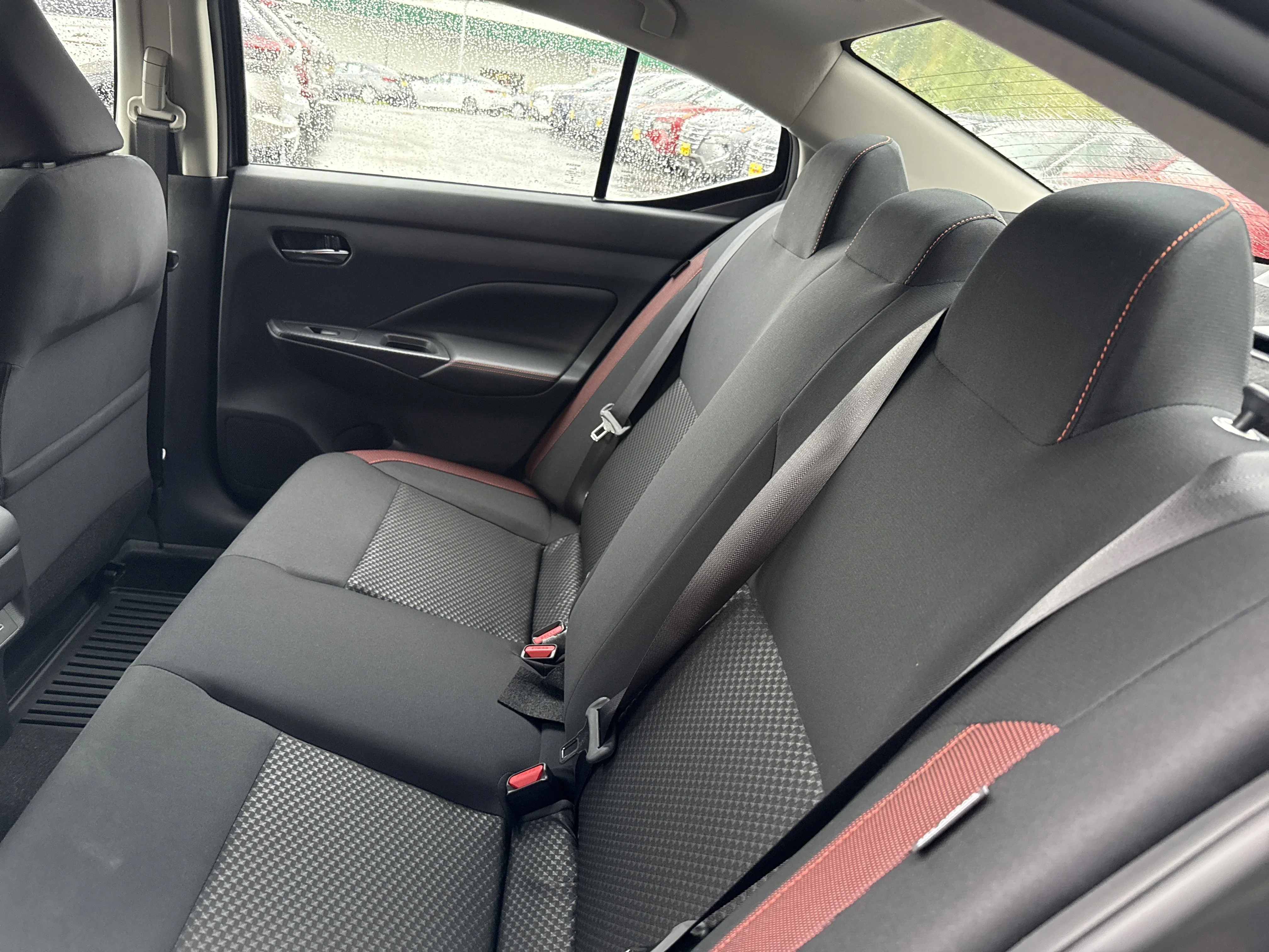 2025 Nissan Versa Sedan SR - Photo 12