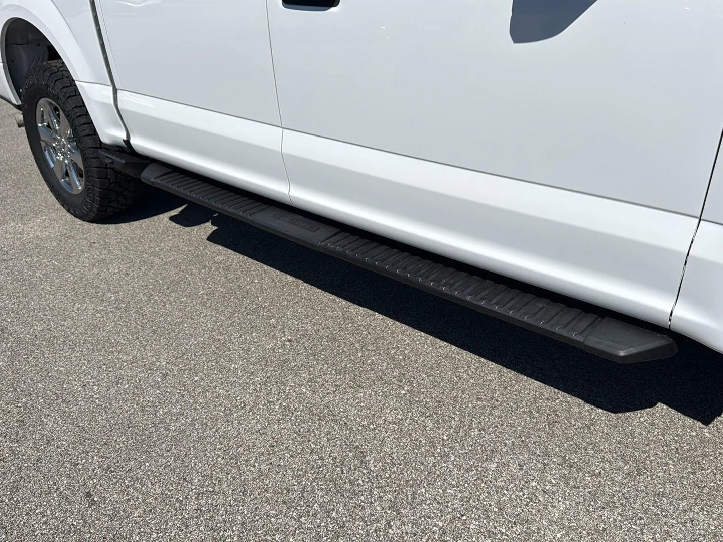 Used 2020 Oxford White Ford XL image 19