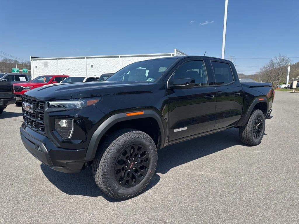2026 GMC Canyon 4WD Elevation Crew Cab Short Box's photo