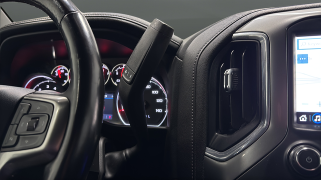 Used 2021 Black Chevrolet LTZ image 18