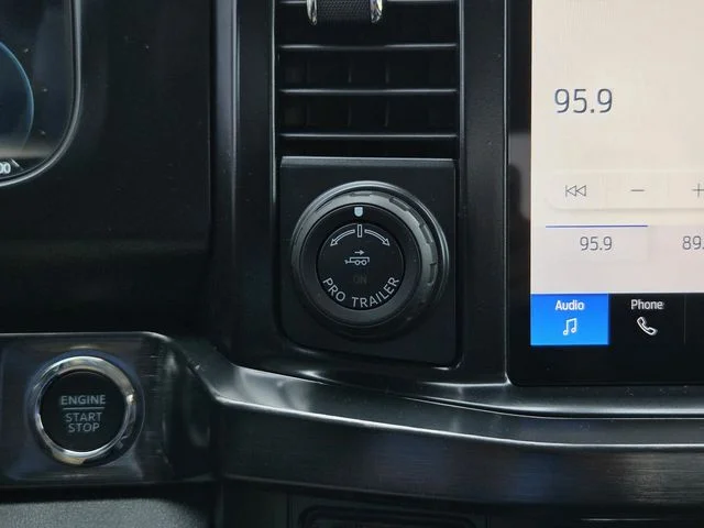 New 2026 Agate Black Metallic Ford F-250® Lariat® image 20